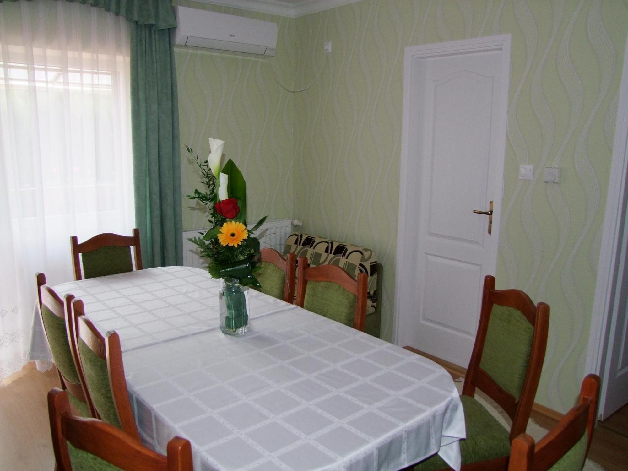 Rajna Vendeghaz Villa Bogacs Room photo